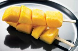 Fruit brochette